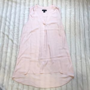 Adrienne Vittadini blush pink tunic tank, size M.